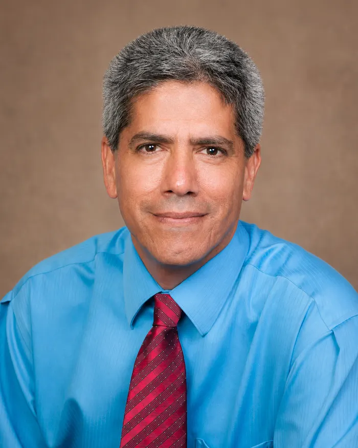Manuel Gordillo, MD